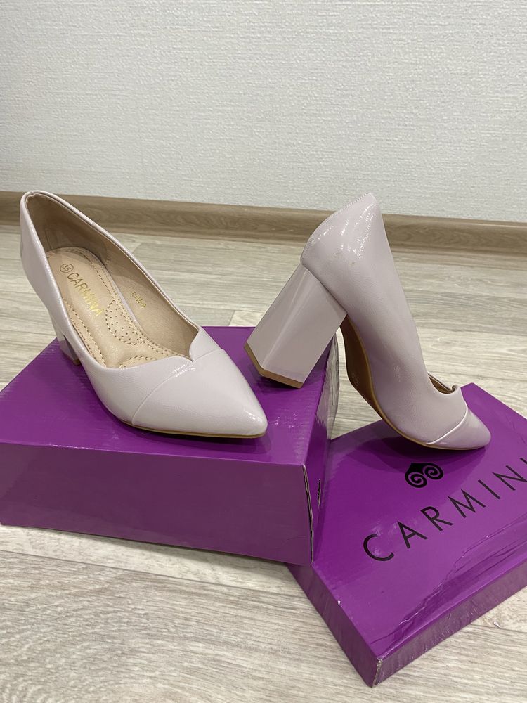 Продам туфли 36р