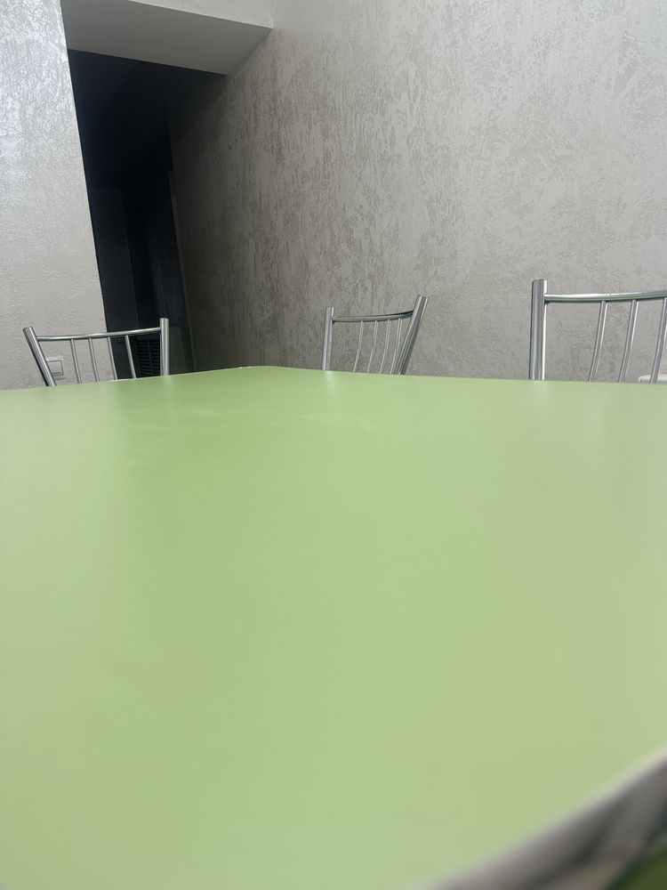 Продам Стол Кухонный