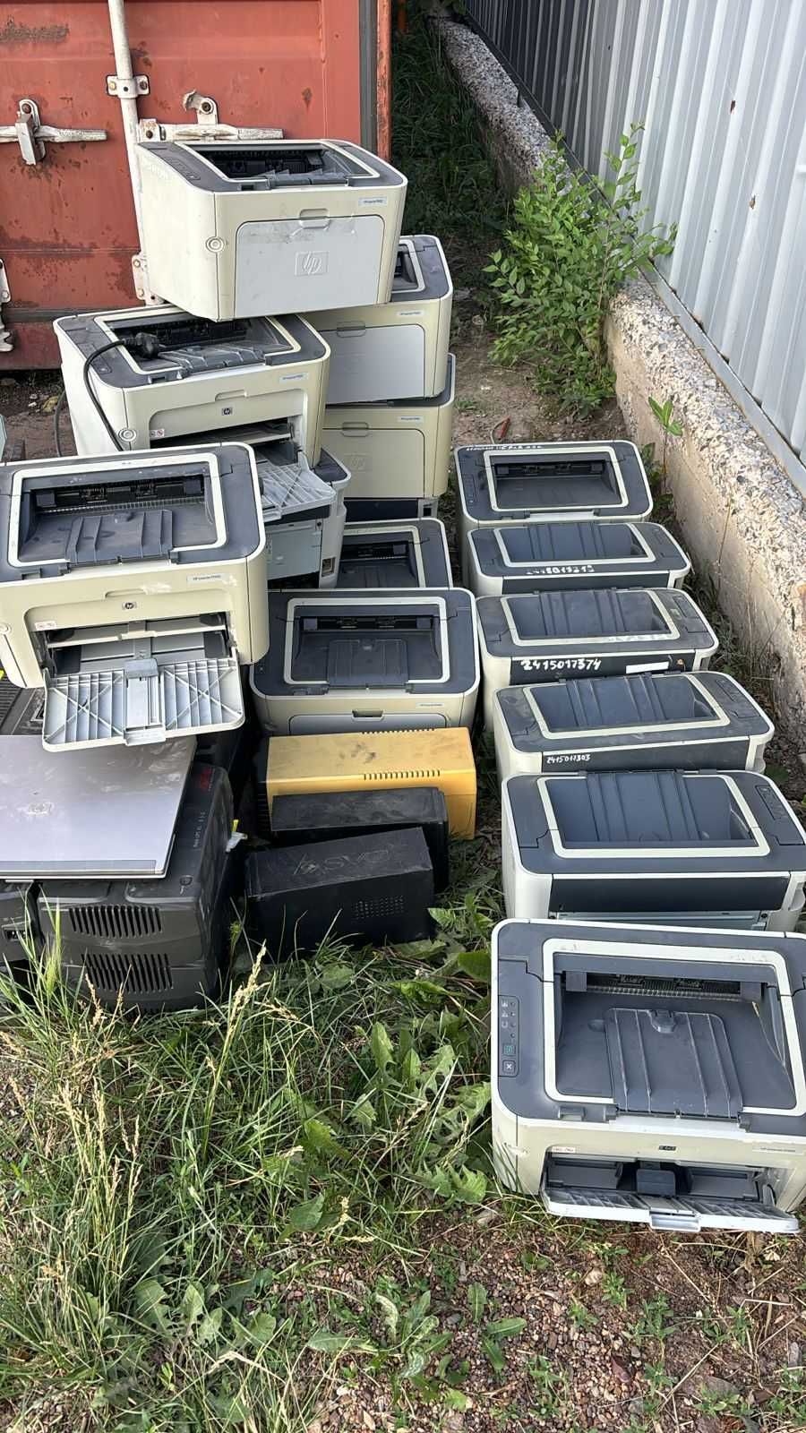 продам моноблоки и ноутбуки дешево