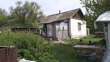 Продается, срочно участок с времянкой