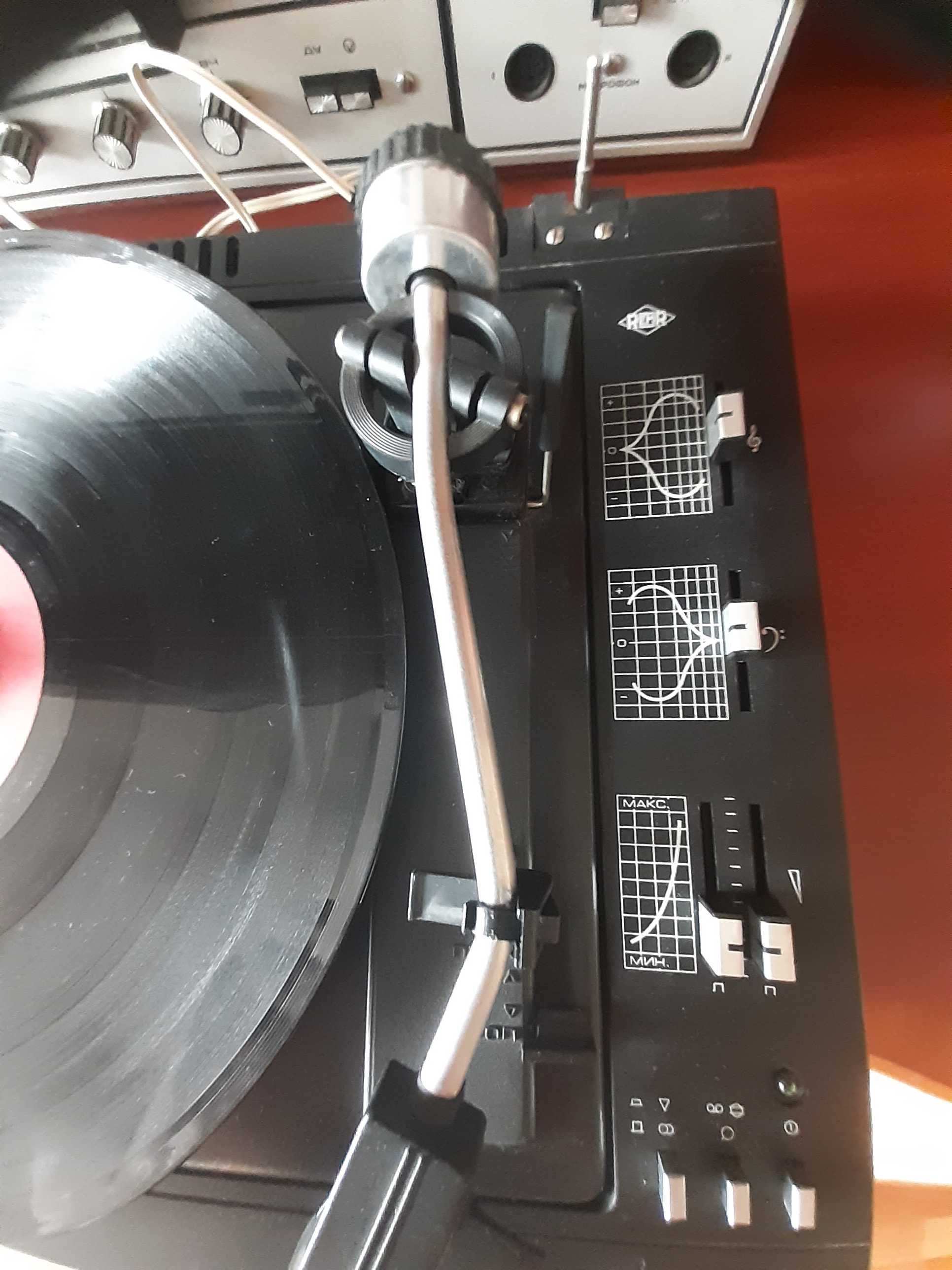 Продаю новый Radiotehnika-301М