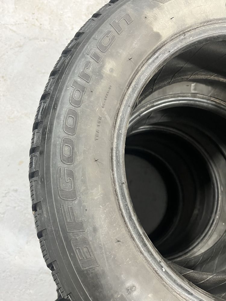 продам шины зимний 195/65/15