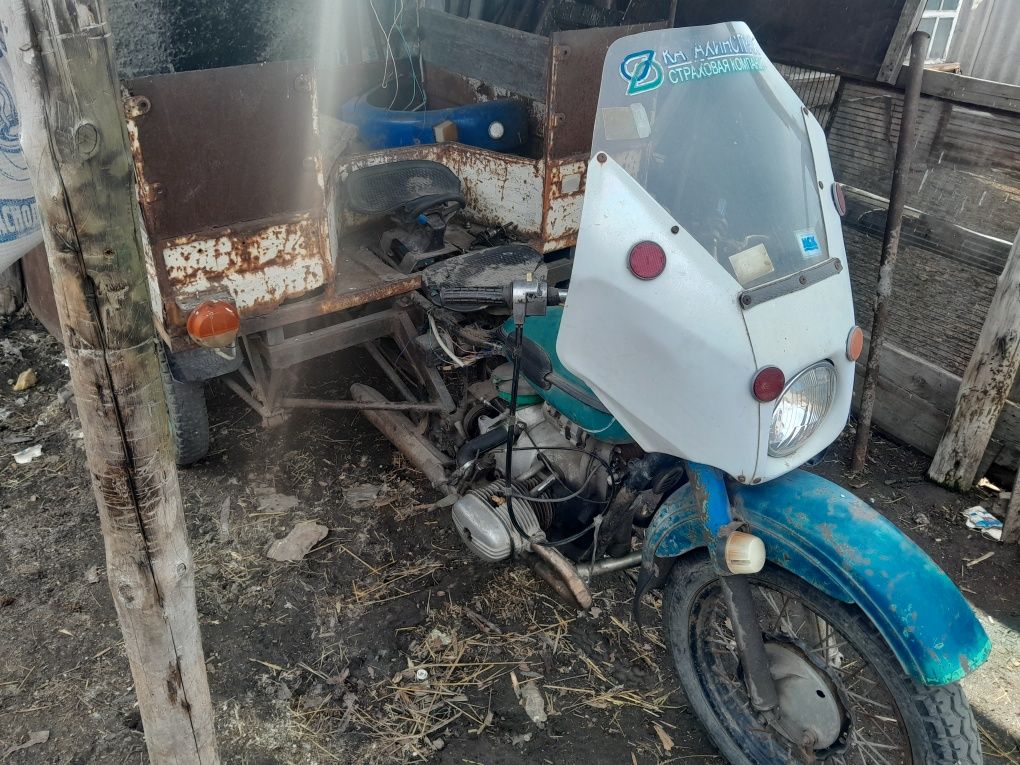 Продам трицкл Урал заводской