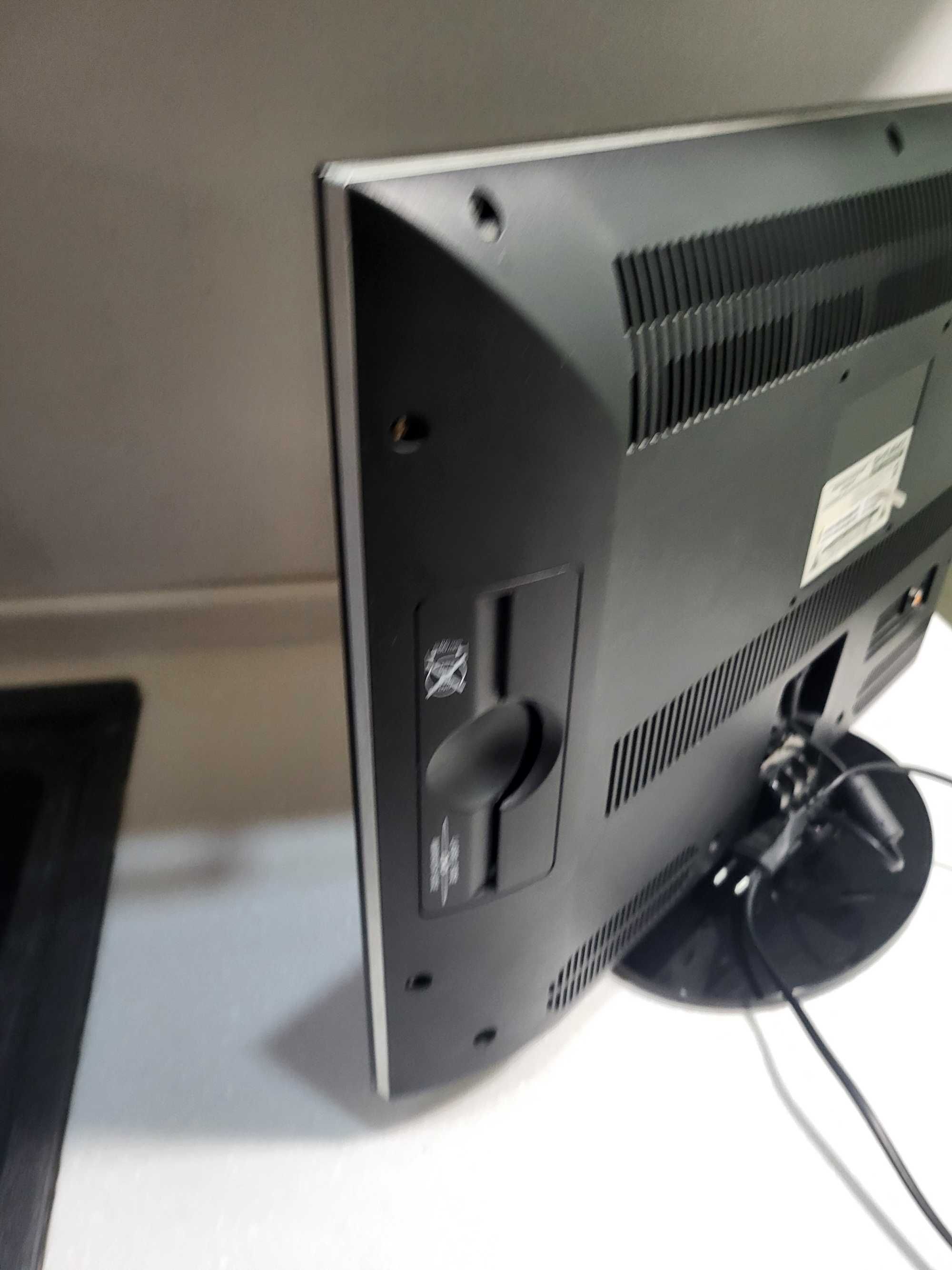 Продам Телевизор SHIVAKI 22" Телевизор LG  21"