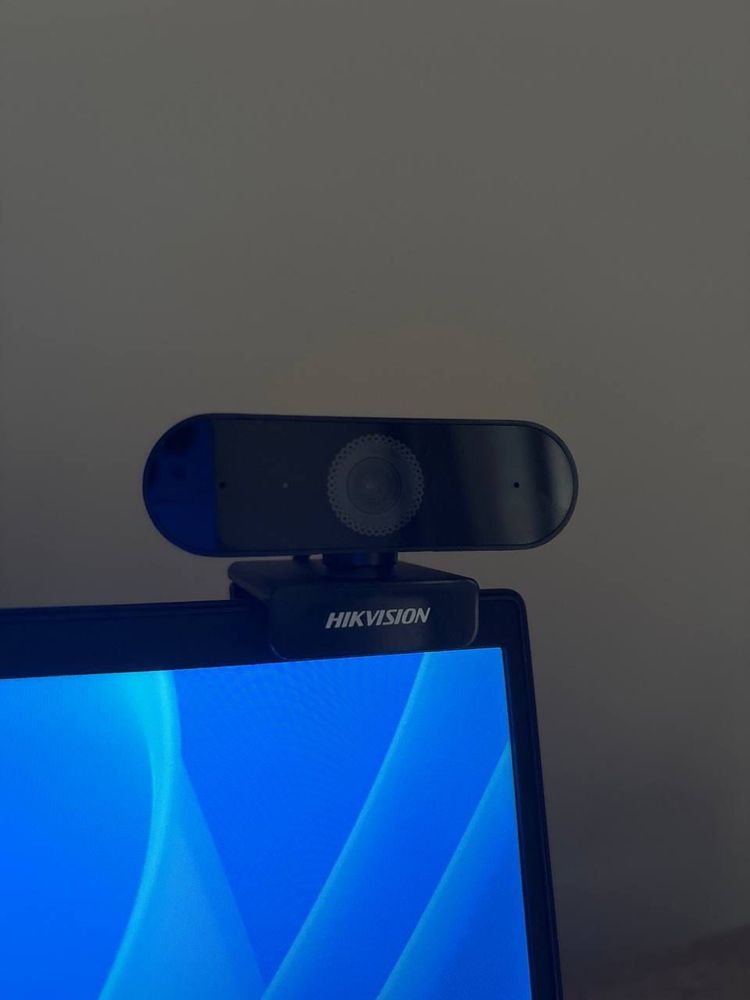 Вебкамера Hikvision