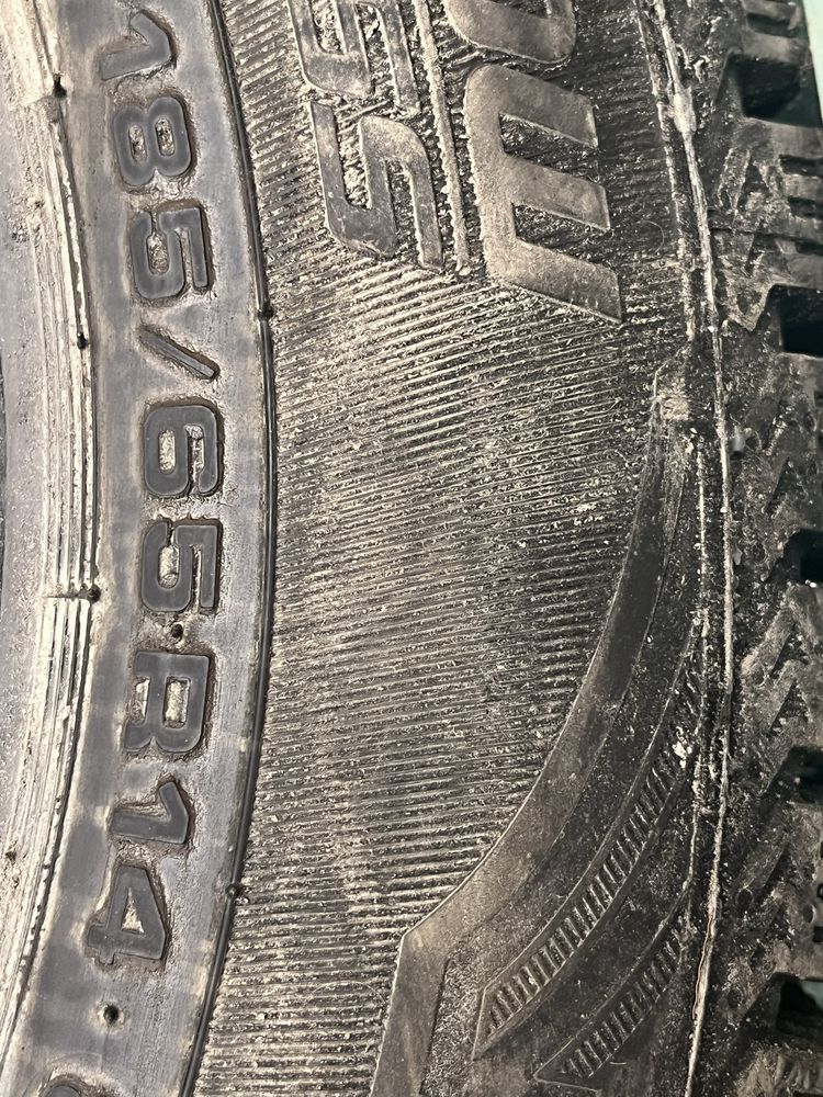 Продам комлект зимних шин