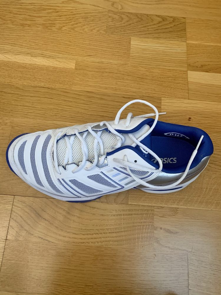 Кросовки теннисные Asics