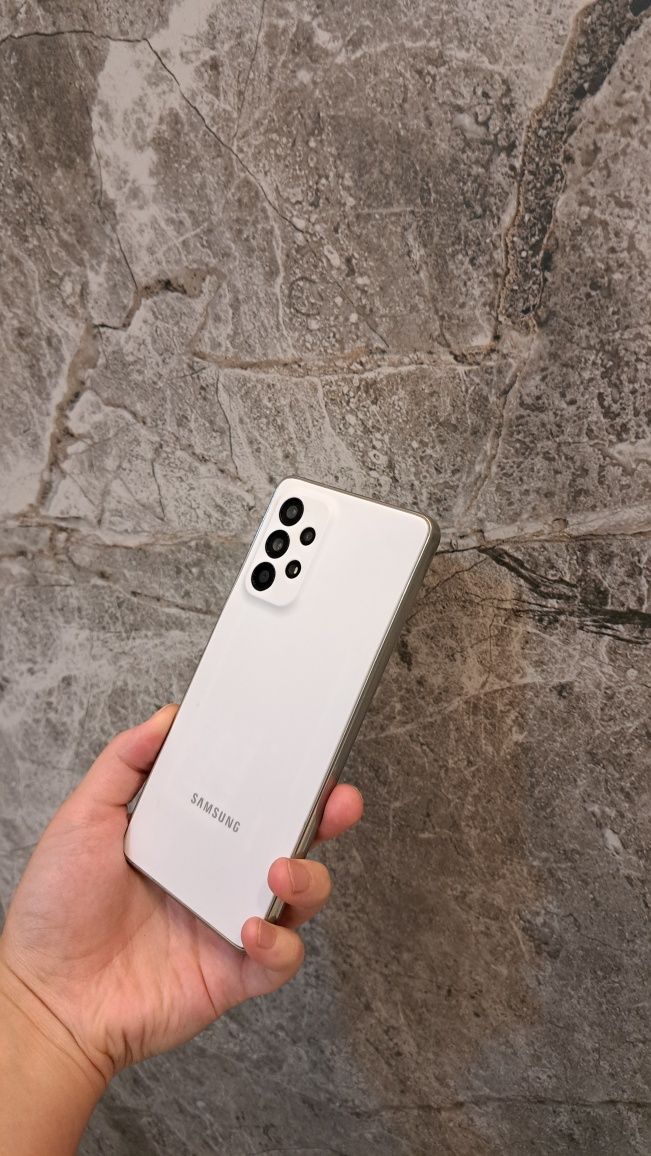 Samsung A53 5G в идеальном состоянии