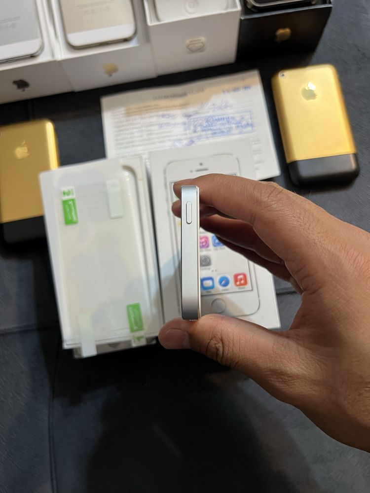  iPhone 5s 16gb silver ru/a ЕАС 77% вся в родне антиквариат раритет