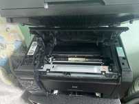 Цветной принтер Hp в рабочем состоянии