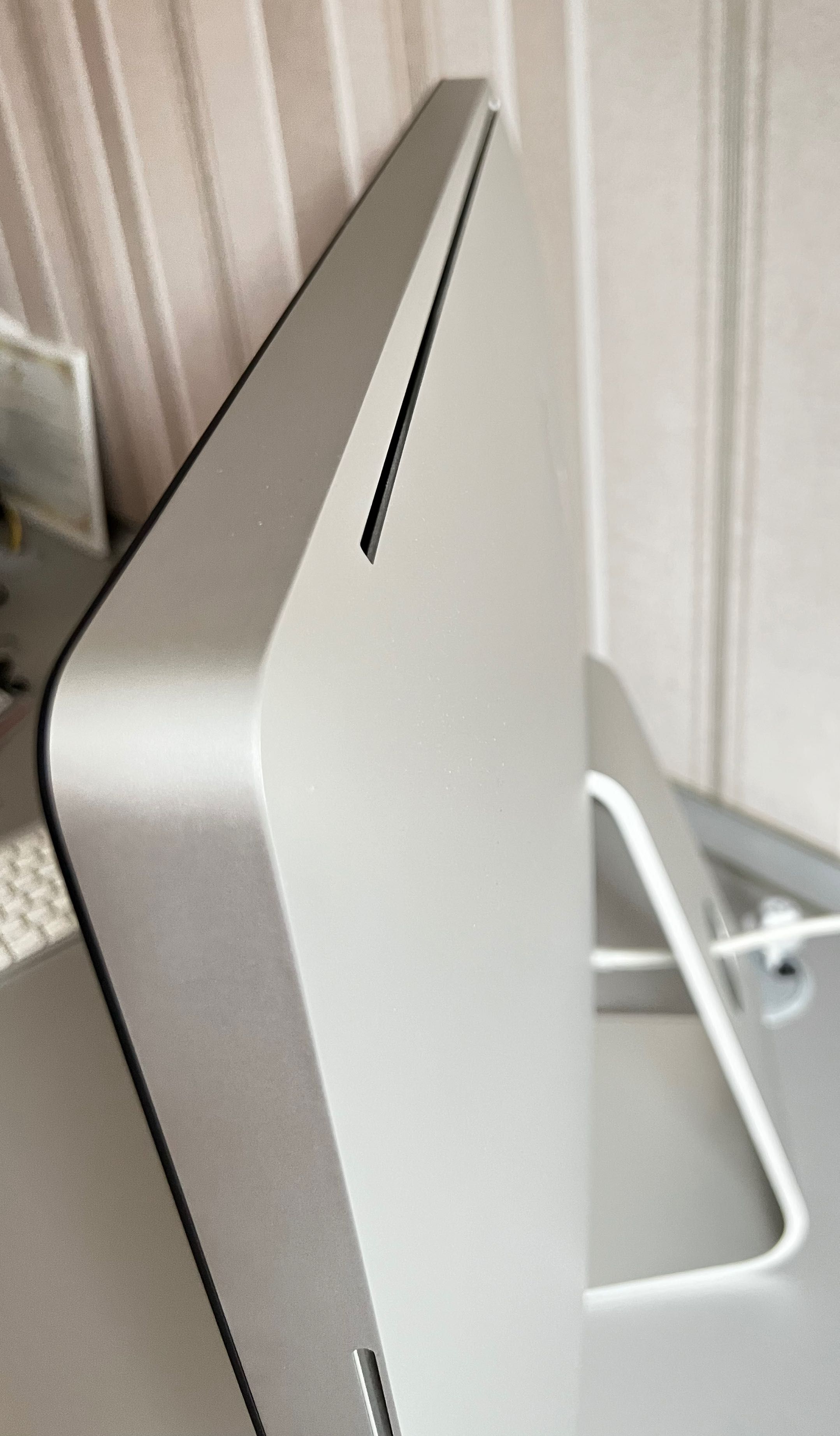 iMac 27-inch, Mid 2011 - 3,4 GHz Intel Core i7,  16 ГБ 1333 MHz DDR3