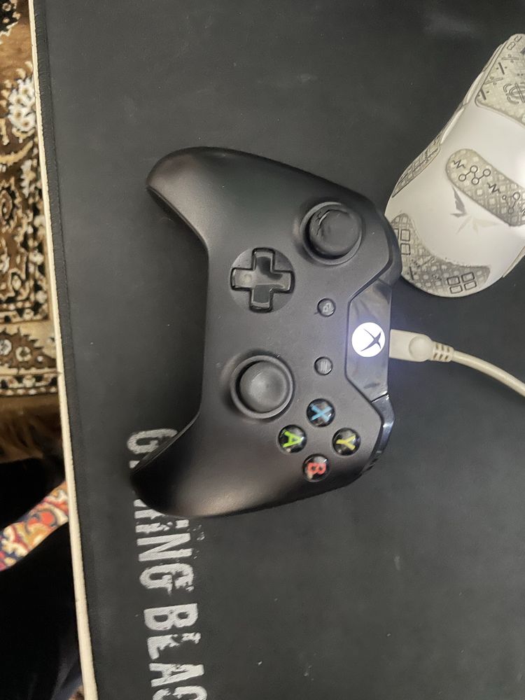 Продам Xbox one