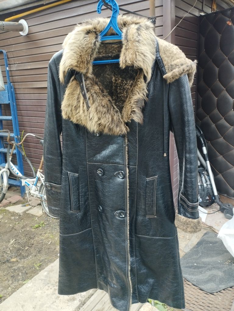 Дублёнка зимняя,