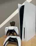 Продам Play Station 5 1 Tb c играми новый практически
