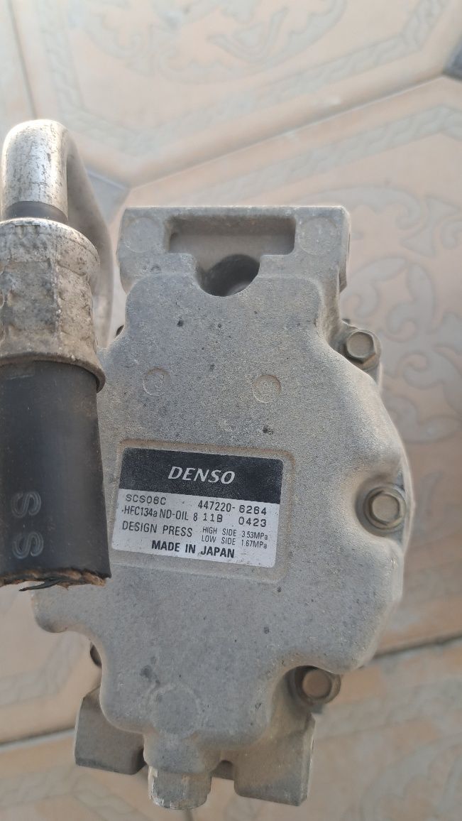 Компрессор кондиционера DENSO