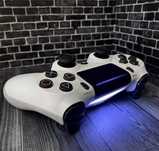 Беспроводной геймпад Dualshock 4 (белый)