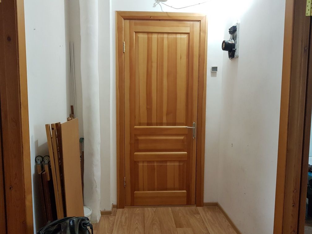 Продам квартиру 4 - х комнатную