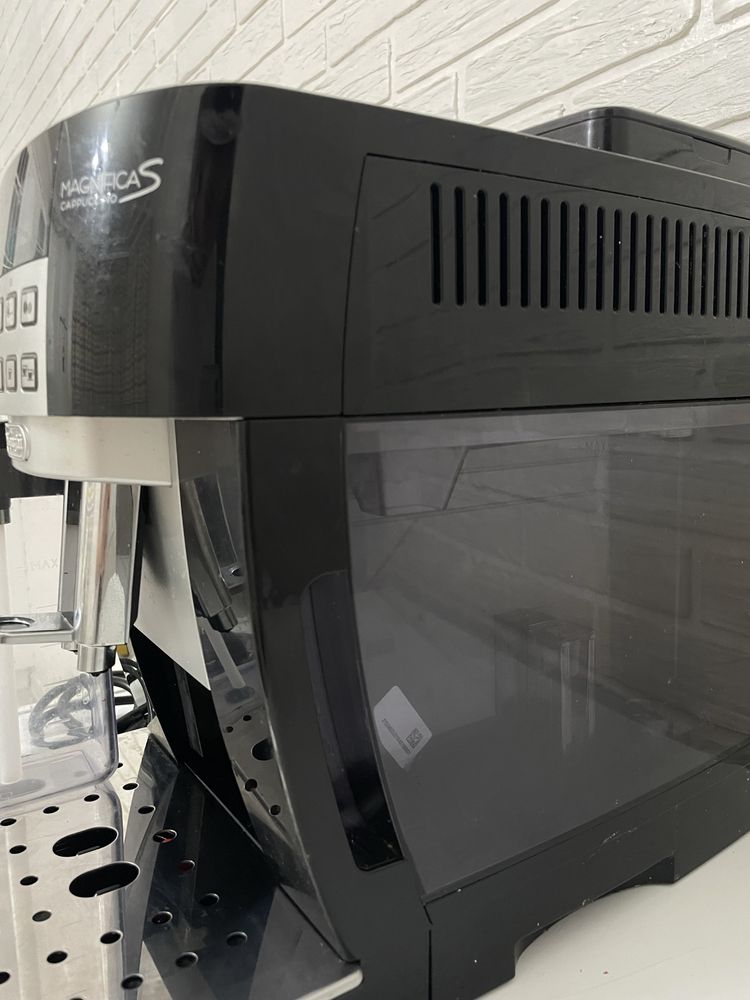 Кофемашина Delonghi