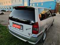 MITSUBISHI Chariot 4x4