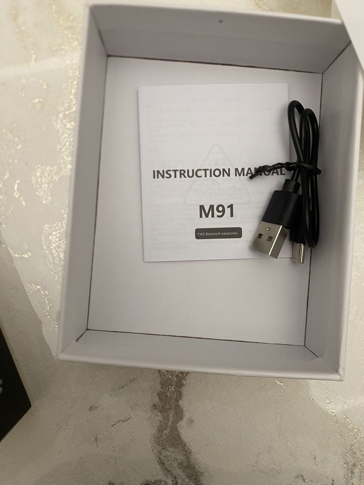 Наушники BOSE.
