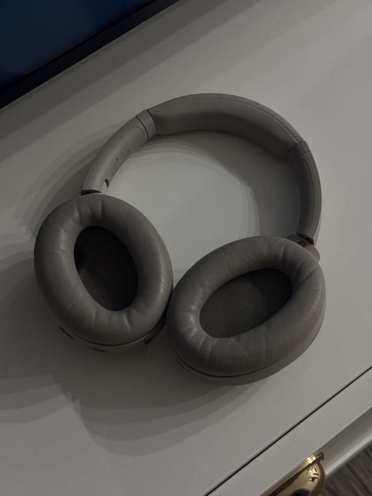 Sony WH1000XM4 Серые