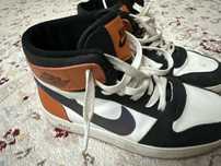Кросовки Nike Air Jordan 1