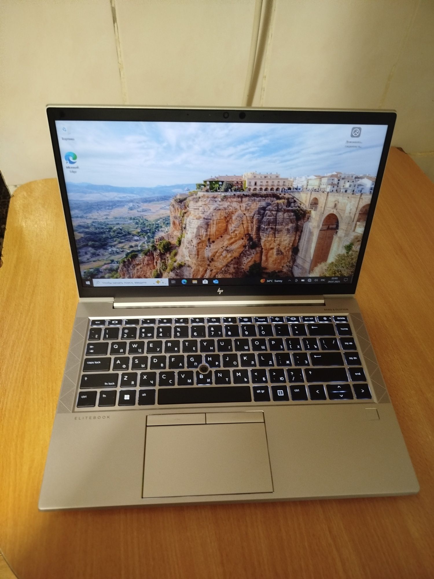 Продам ноутбук hp840 g7