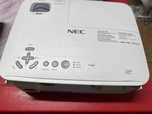 Проектор NEC V260