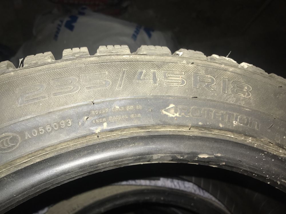 Зимняя резина 235/45/R18