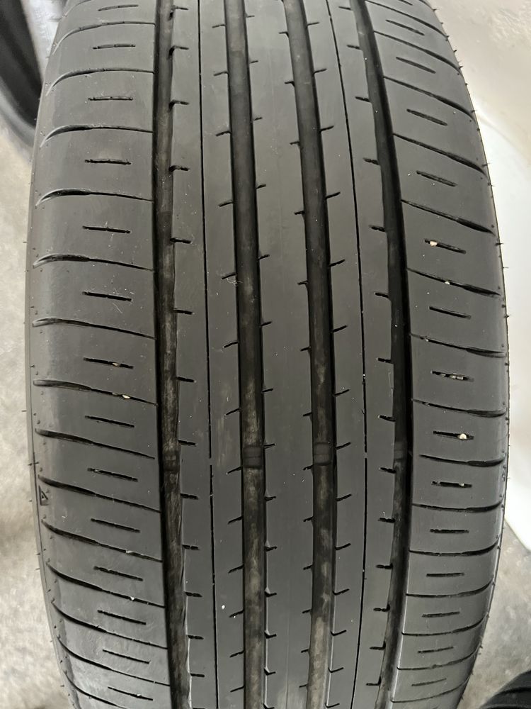Продам шины лето 235/50/21 , б/у, Dunlop sport maxx