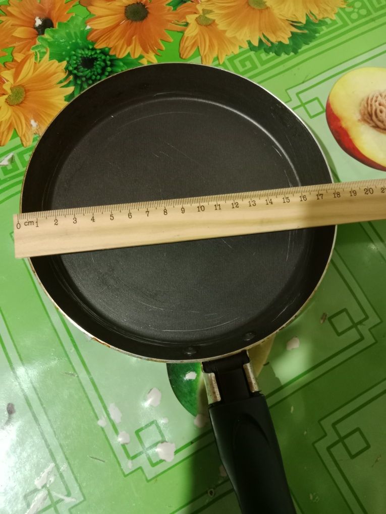 Продам сковородку для блинов