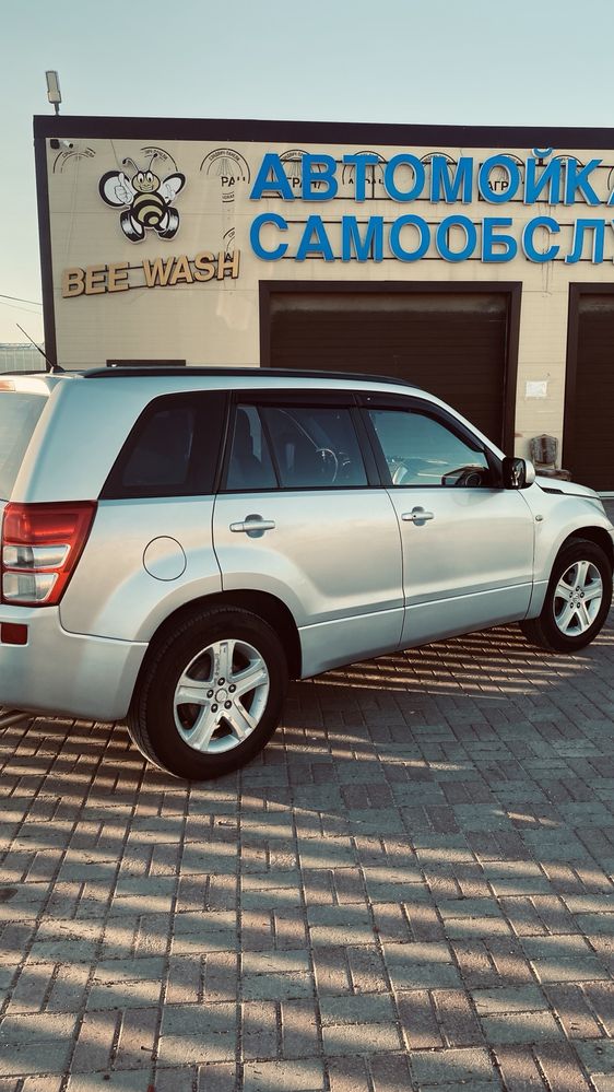 Suzuki grand vitara 2.0
