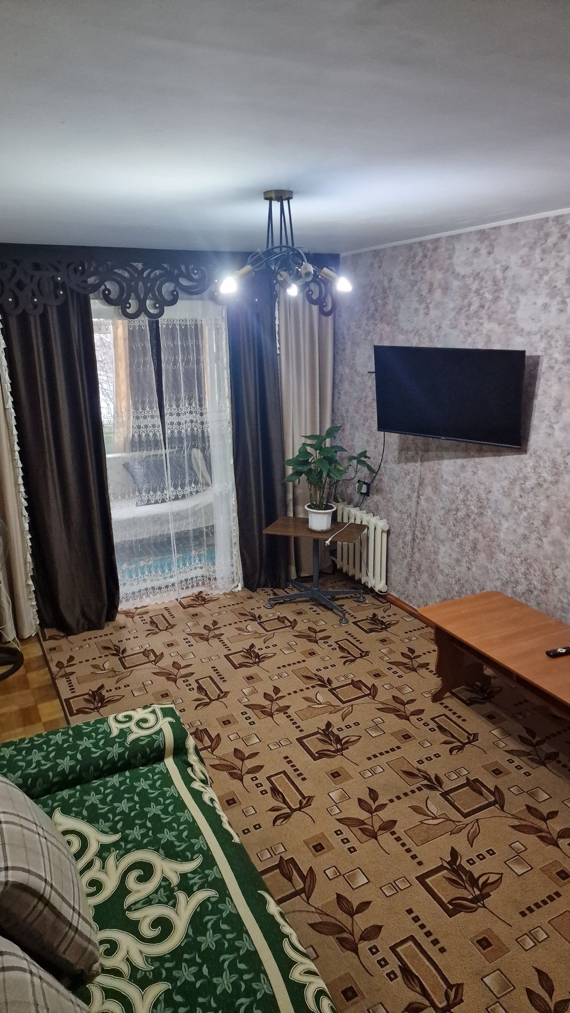 Посуточно 2х км кв , жд вокзал и центр