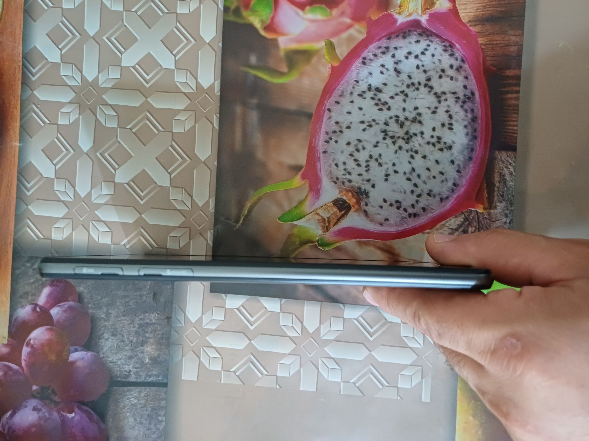 планшет SAMSUNG  Tab A6