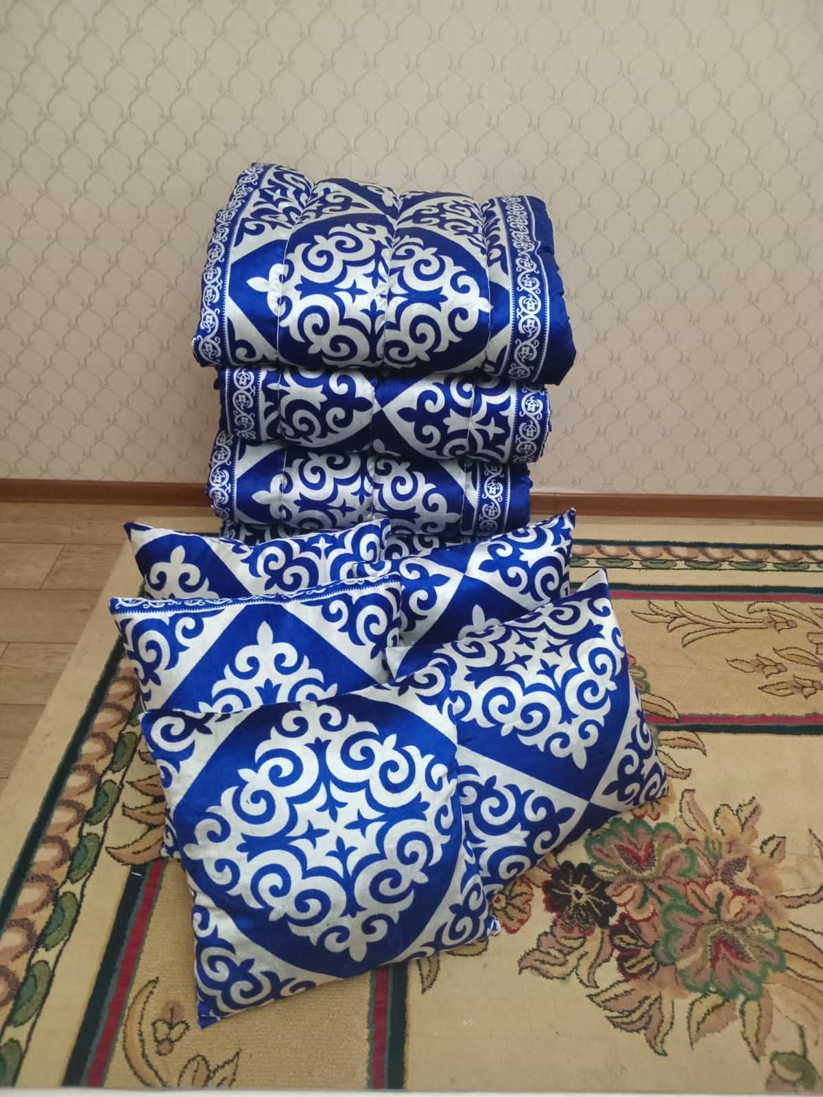 Көрпе Корпеше Матрас Одеяло Подушки Жастық Құрақ көрпе Көрпеше Көрпе