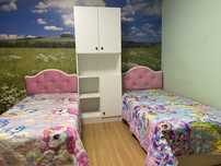 Кроват и шкаф