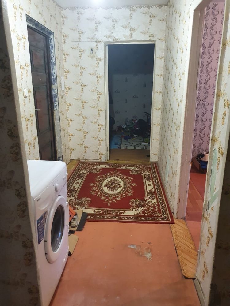 Продам 2 х ком квартиру