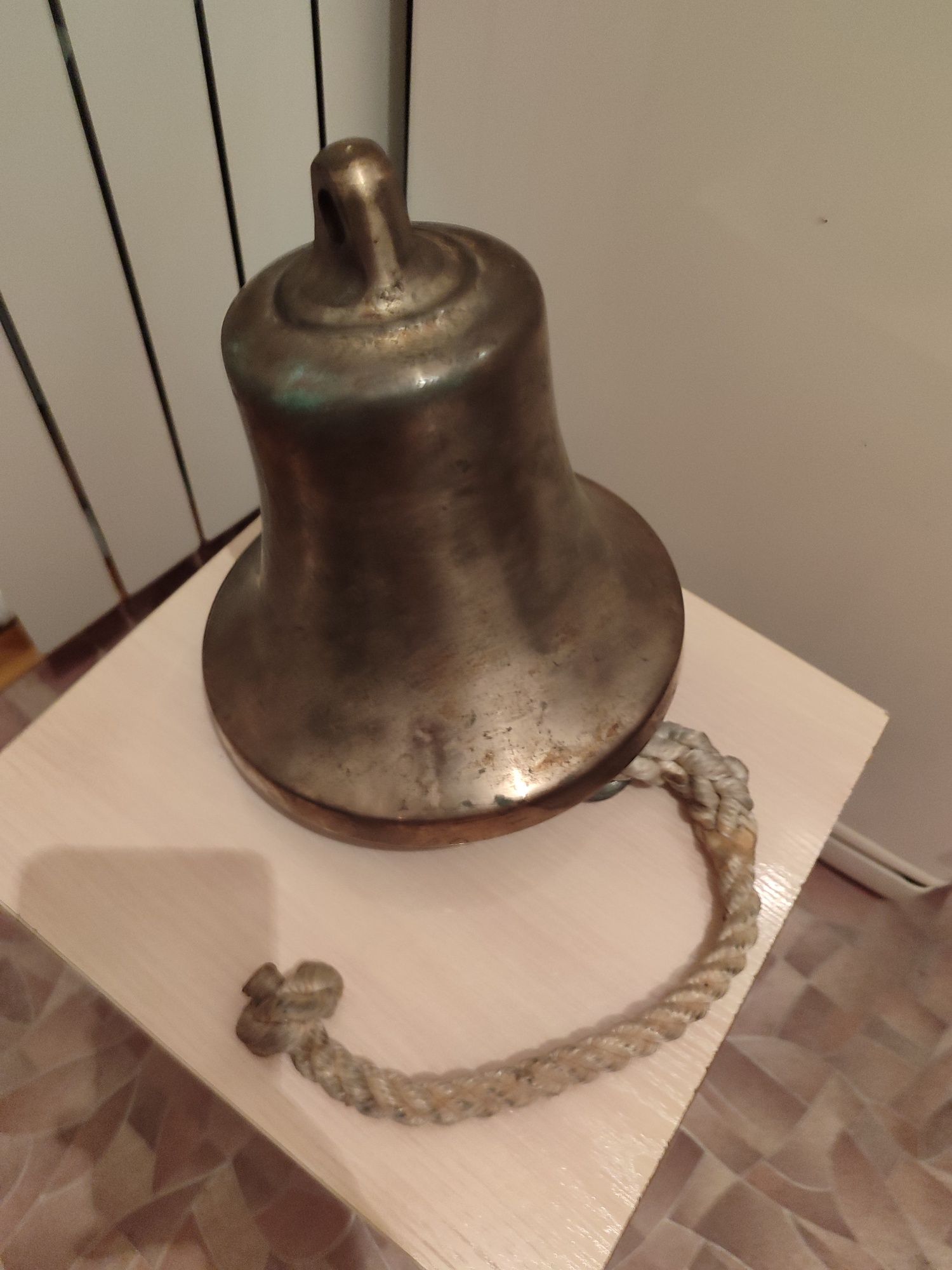 Колокол корабельный