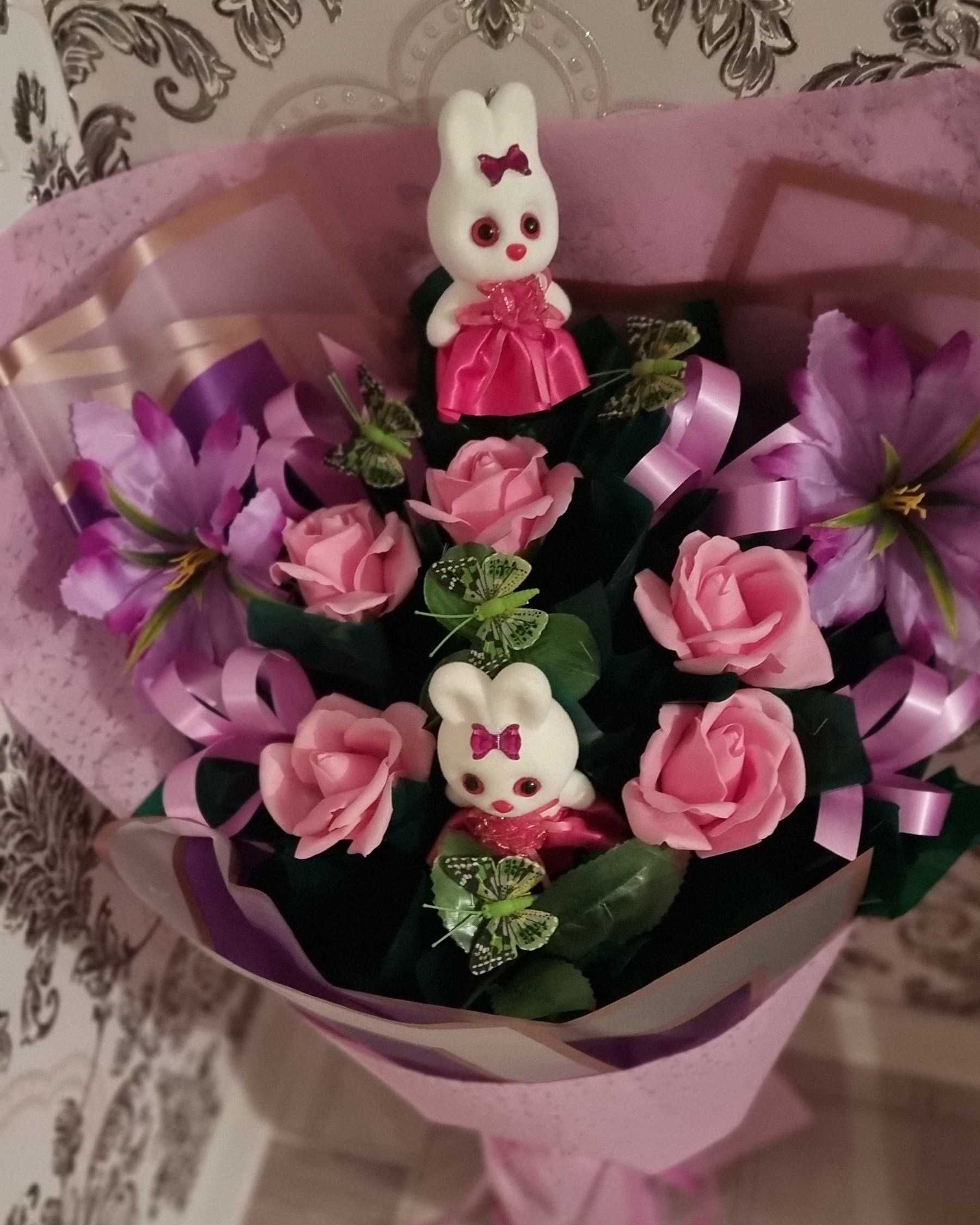 Букеты своими руками, из игрушек и мыла! Отдам со скидкой!