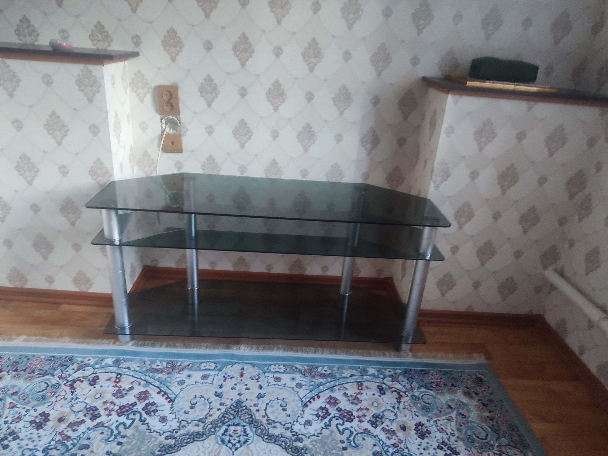 Продается подставка для ТВ