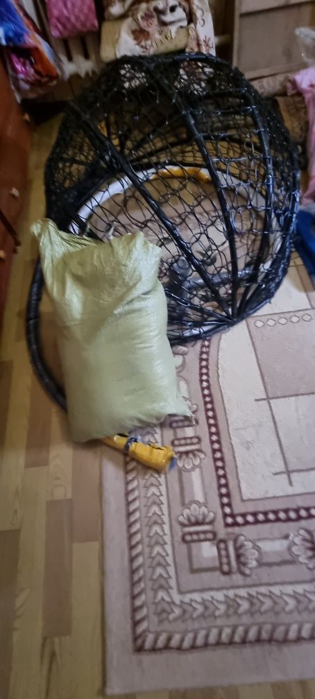 Кокон новый черный продам