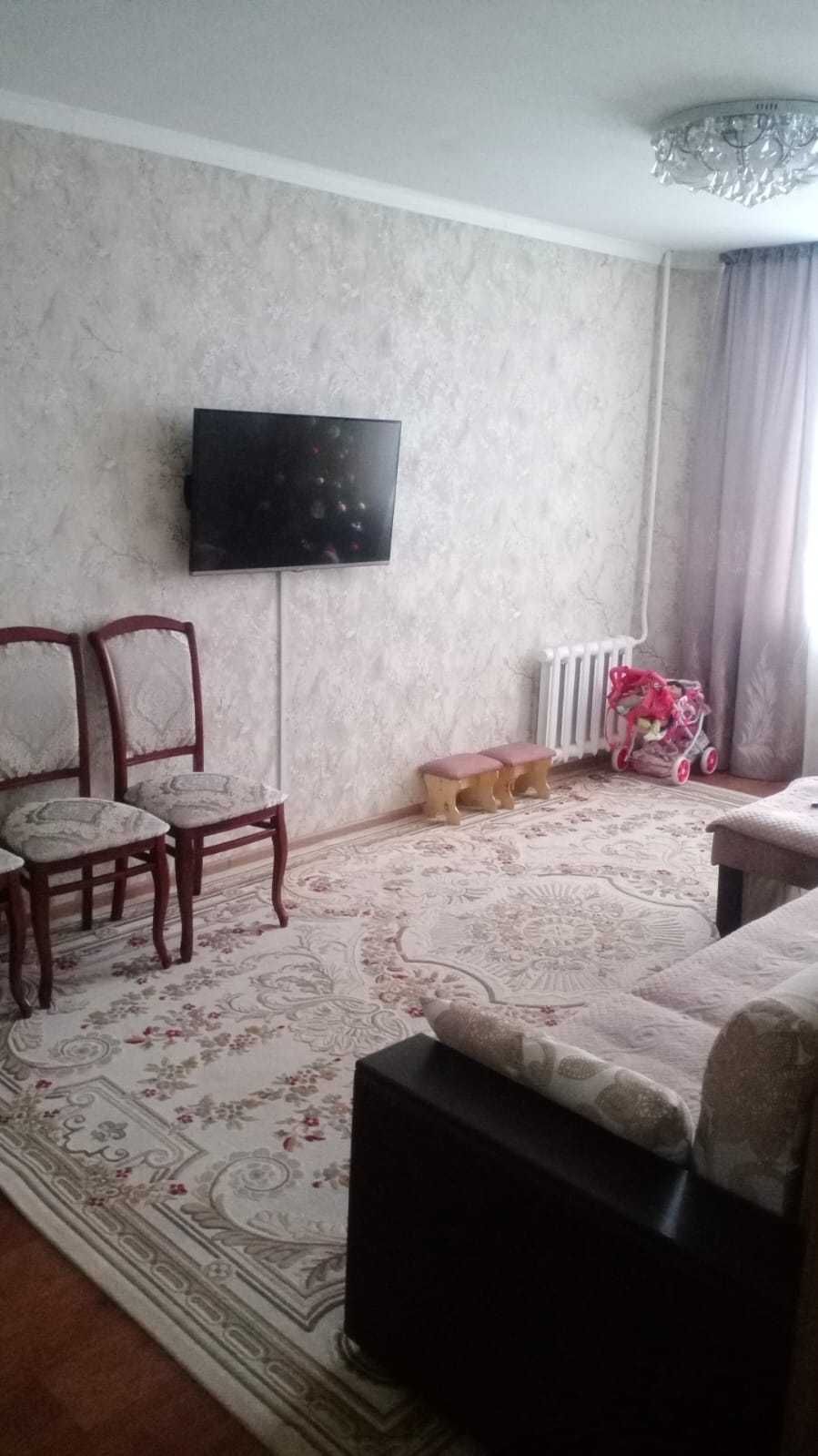Продам 3-комнатную квартиру в 19 микрорайоне