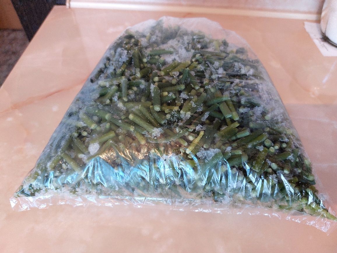 Продам замороженные Чесночные стрелки