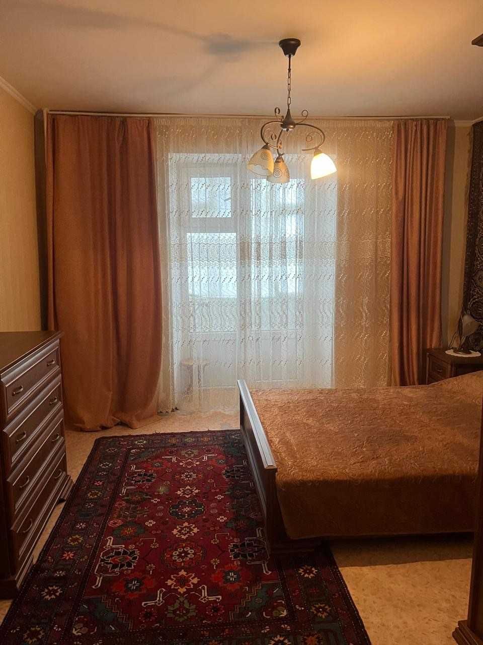 Срочно продам 2 кв-ру в центре