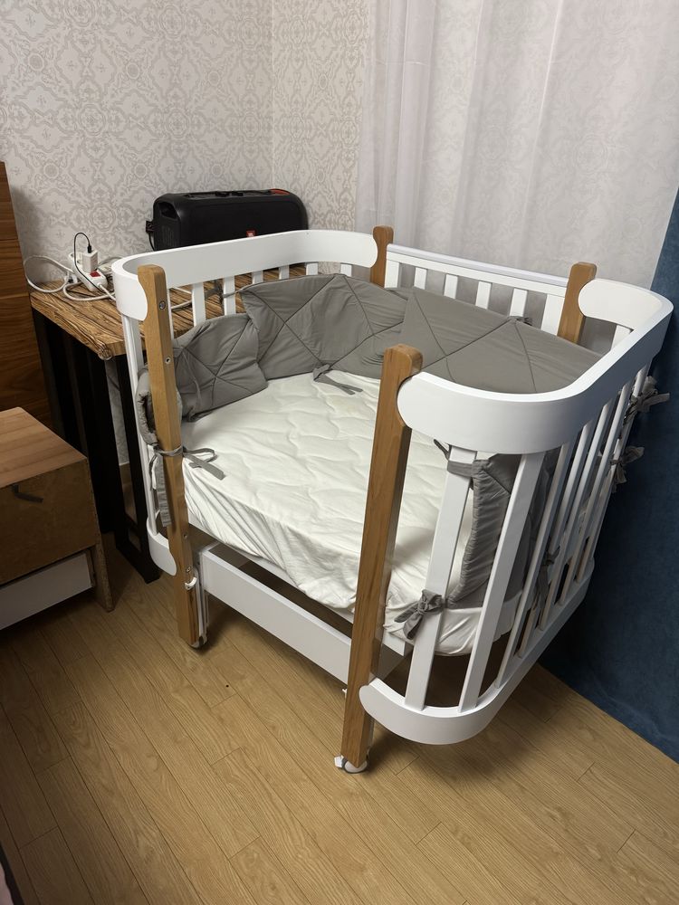 Детская кроватка HAPPY BABY MOMMY LUX