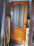 Продам межкомнатные деревянные двери