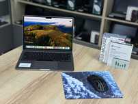 MacBook Air 13.6 M2 / 8GB / 256GB — идеальное состояние, всего 54 цикл