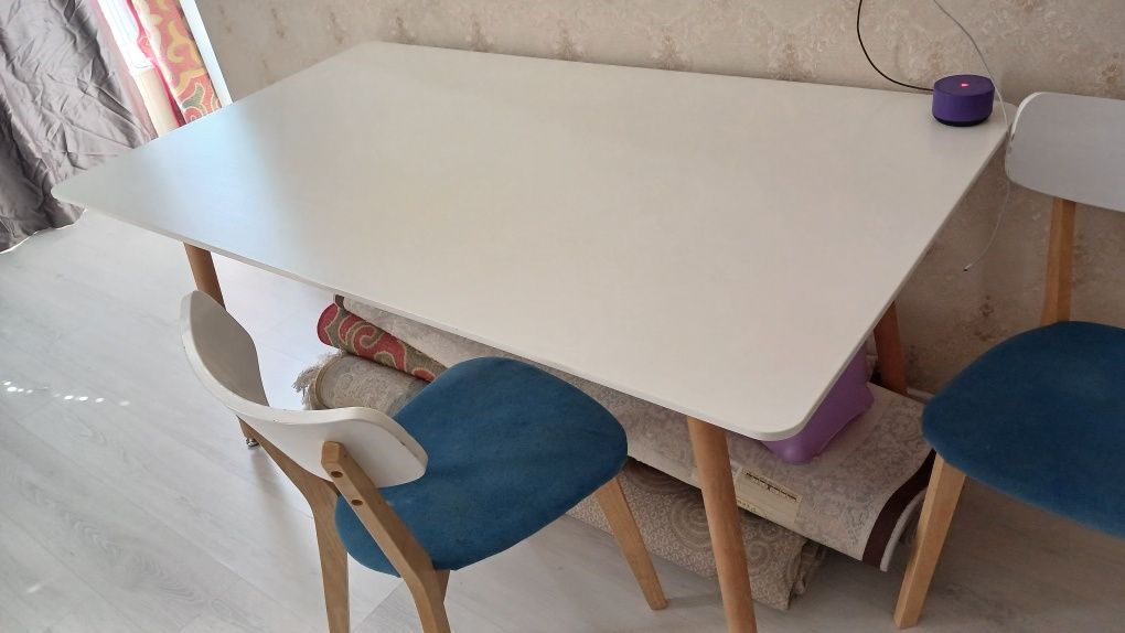 Продам Стол ikea