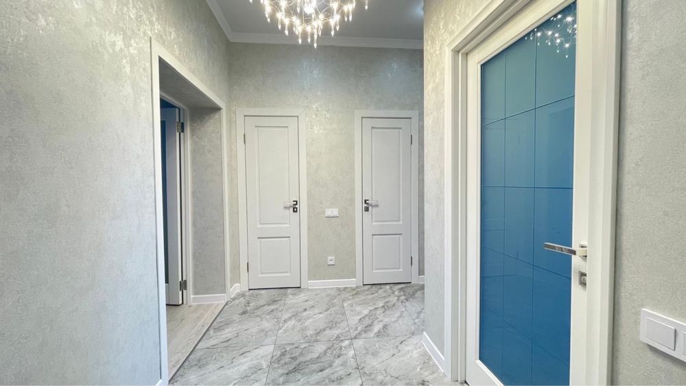 Продам 2комнатную, студия, 8 Школа