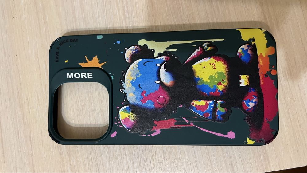 Продам чехол на iphone 13 pro